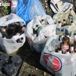  NOLA. CIMITERO, UNA DISCARICA A CIELO APERTO. La denuncia arriva dallassociazione Rifiutarsi. FOTO