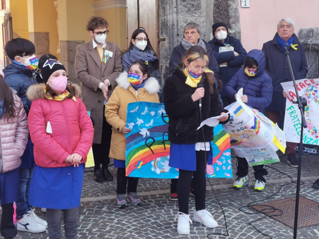 AVELLA. No alla Guerra in Ucraina, si alza forte il grido dalla cittadina archeologica. Video e Foto