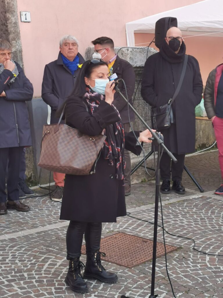 AVELLA. No alla Guerra in Ucraina, si alza forte il grido dalla cittadina archeologica. Video e Foto