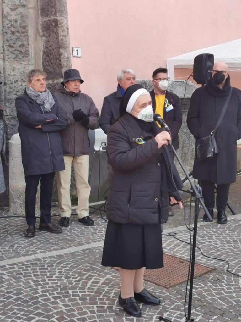 AVELLA. No alla Guerra in Ucraina, si alza forte il grido dalla cittadina archeologica. Video e Foto