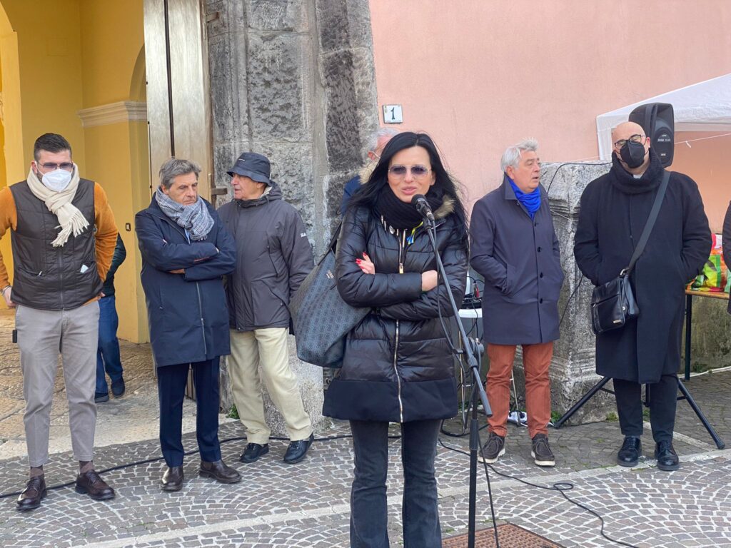 AVELLA. No alla Guerra in Ucraina, si alza forte il grido dalla cittadina archeologica. Video e Foto