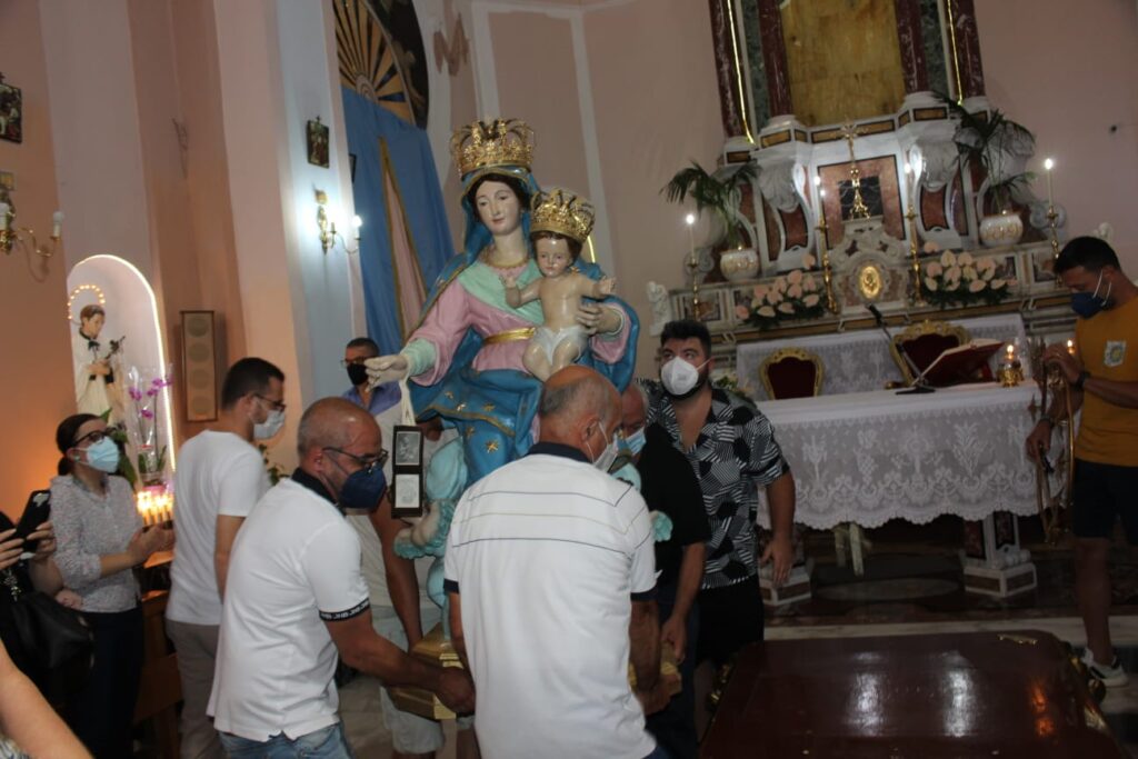 MUGNANO DEL CARDINALE. Le foto più belle dellintronizzazione di Maria Santissima del Carmine