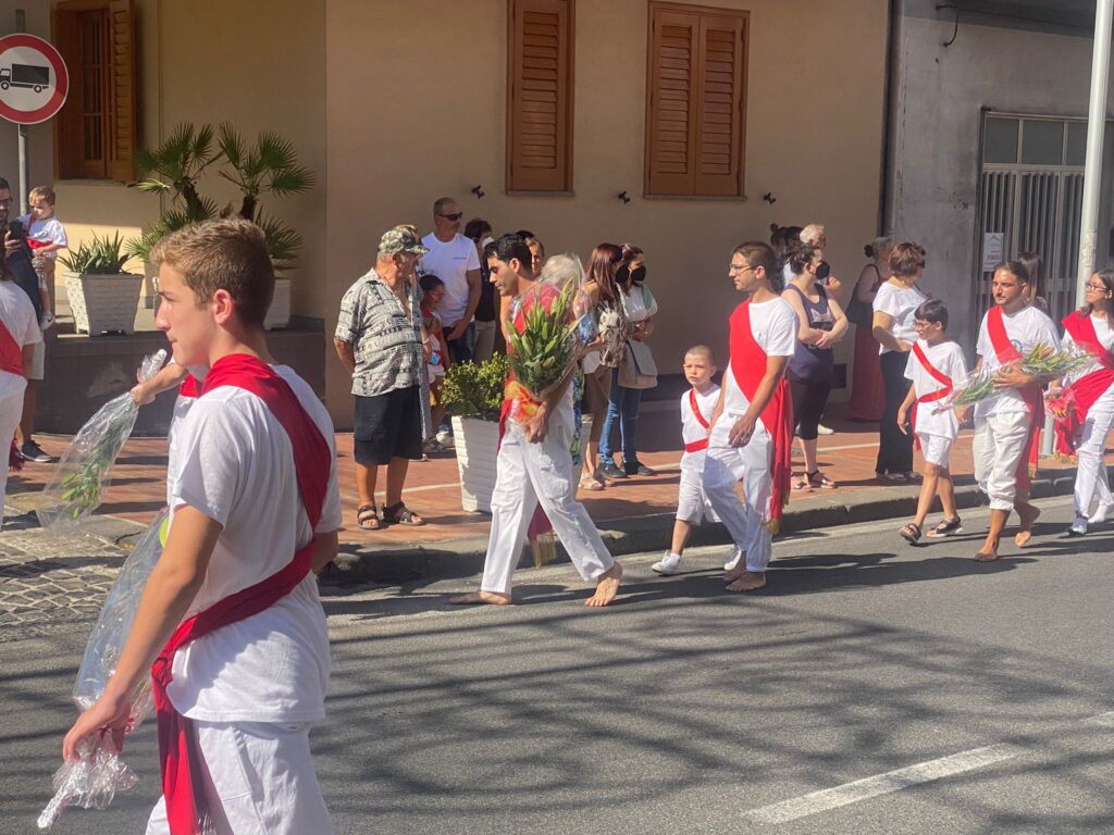 SPERONE. SantElia 2022, larrivo dei battenti. Video e Foto