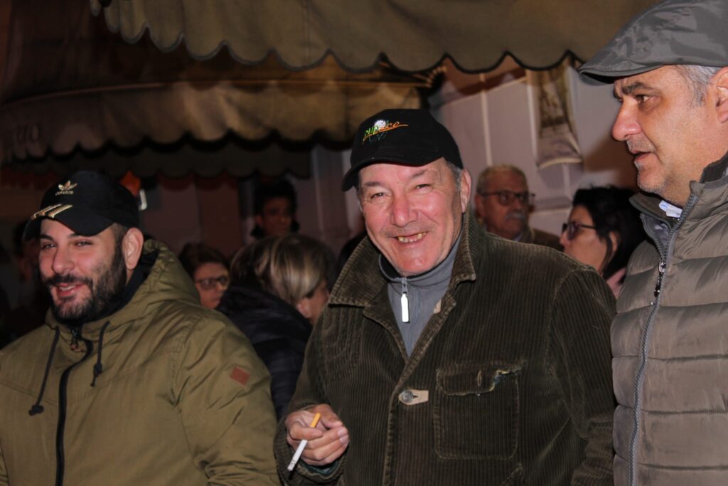 Mugnano del Cardinale  Acceso il Fucarone di Santa Lucia. Foto