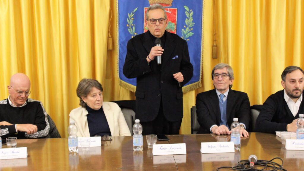 SPERONE. Presentazione del testo Cara Liviuccia, di Stefano e Serena Andreotti . Le foto più belle