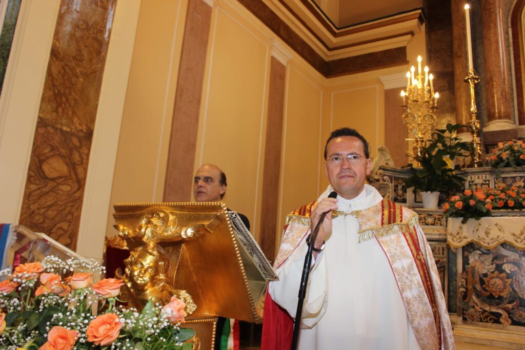 MUGNANO DEL CARDINALE. Lintronizzazione della Madonna delle Grazie. Video e Foto