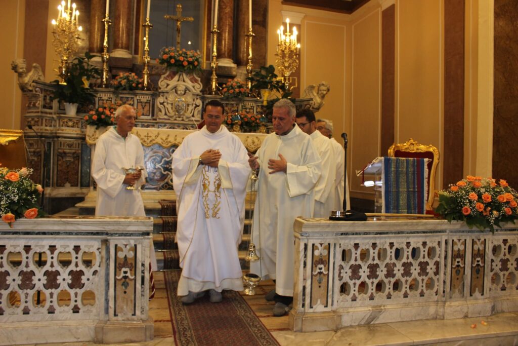 MUGNANO DEL CARDINALE. Lintronizzazione della Madonna delle Grazie. Video e Foto