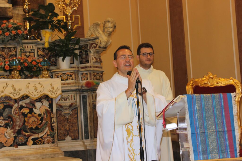 MUGNANO DEL CARDINALE. Lintronizzazione della Madonna delle Grazie. Video e Foto