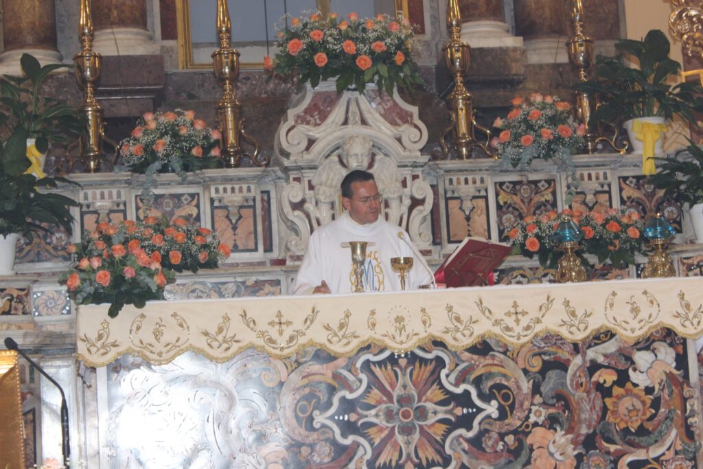 MUGNANO DEL CARDINALE. Lintronizzazione della Madonna delle Grazie. Video e Foto