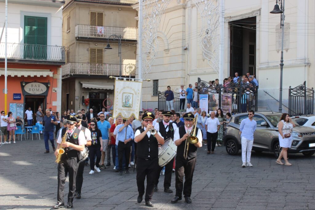 MUGNANO DEL CARDINALE. Lintronizzazione della Madonna delle Grazie. Video e Foto