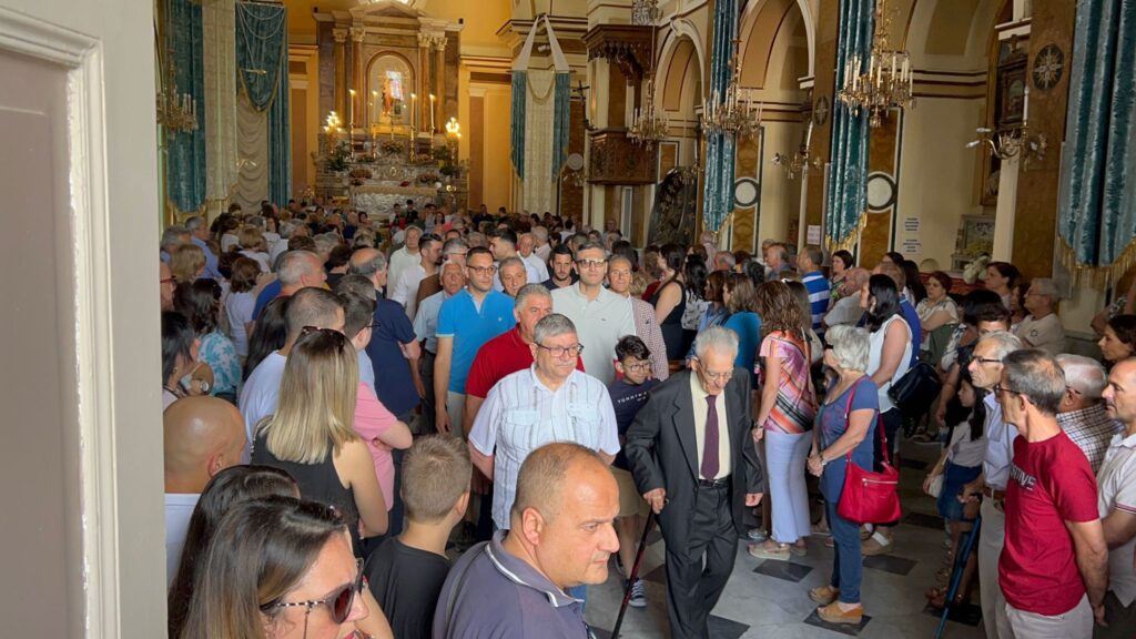 MUGNANO DEL CARDINALE. Lintronizzazione della Madonna delle Grazie. Video e Foto