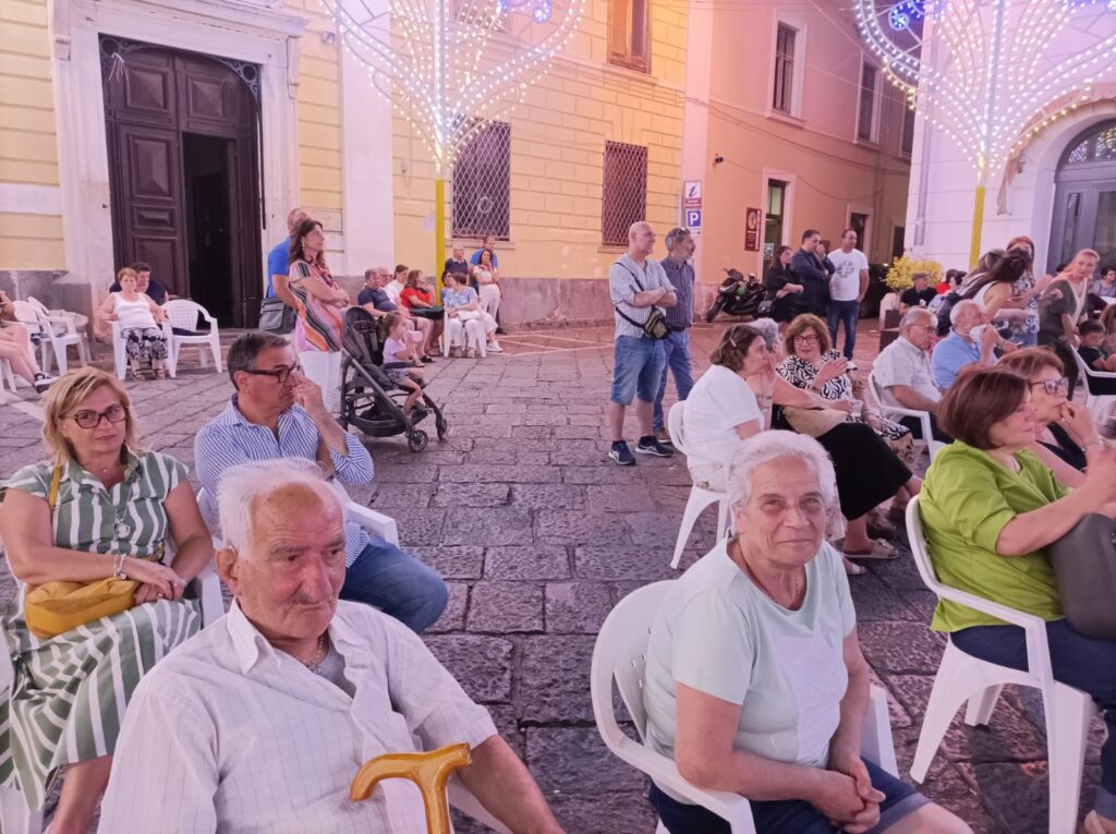 Mugnano del Cardinale. Grande successo per la prima serata di festa in onore Maria Santissima delle Grazie. Foto e Video