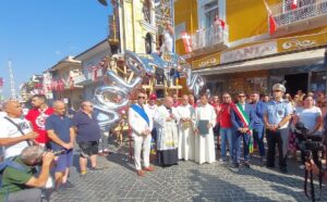 Brusciano (NA). Un successo la 148^ Festa dei Gigli.