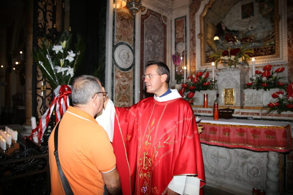 Mugnano   Messa per lArciconfraternita