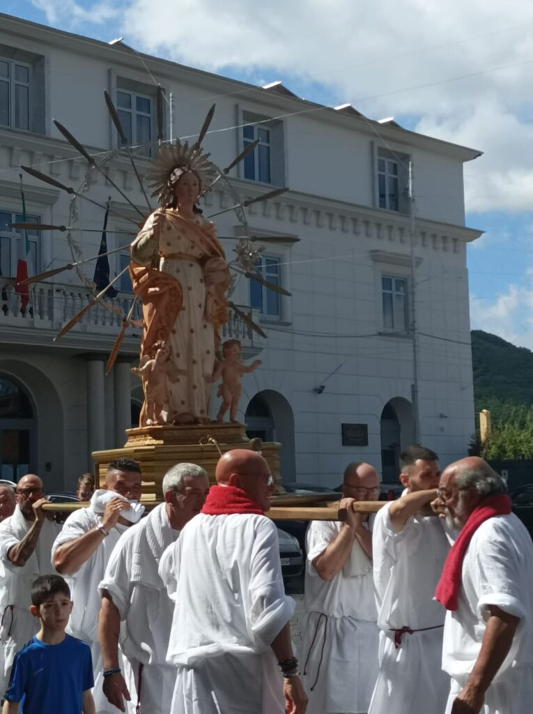 Mugnano del Cardinale  Santa Filomena e i cullatori di San Matteo. Video e Foto