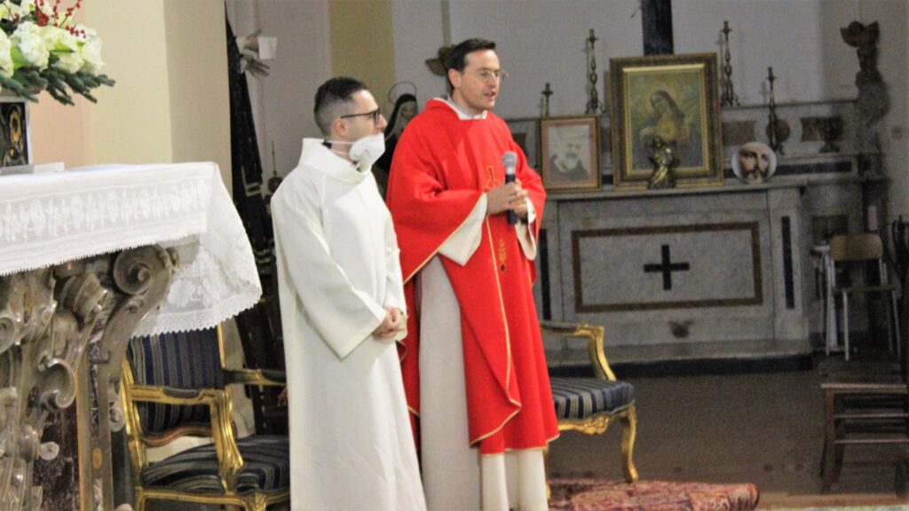 Le foto del falò del Immacolata di Santa Lucia e sant’Aniello Mugnano del Cardinale