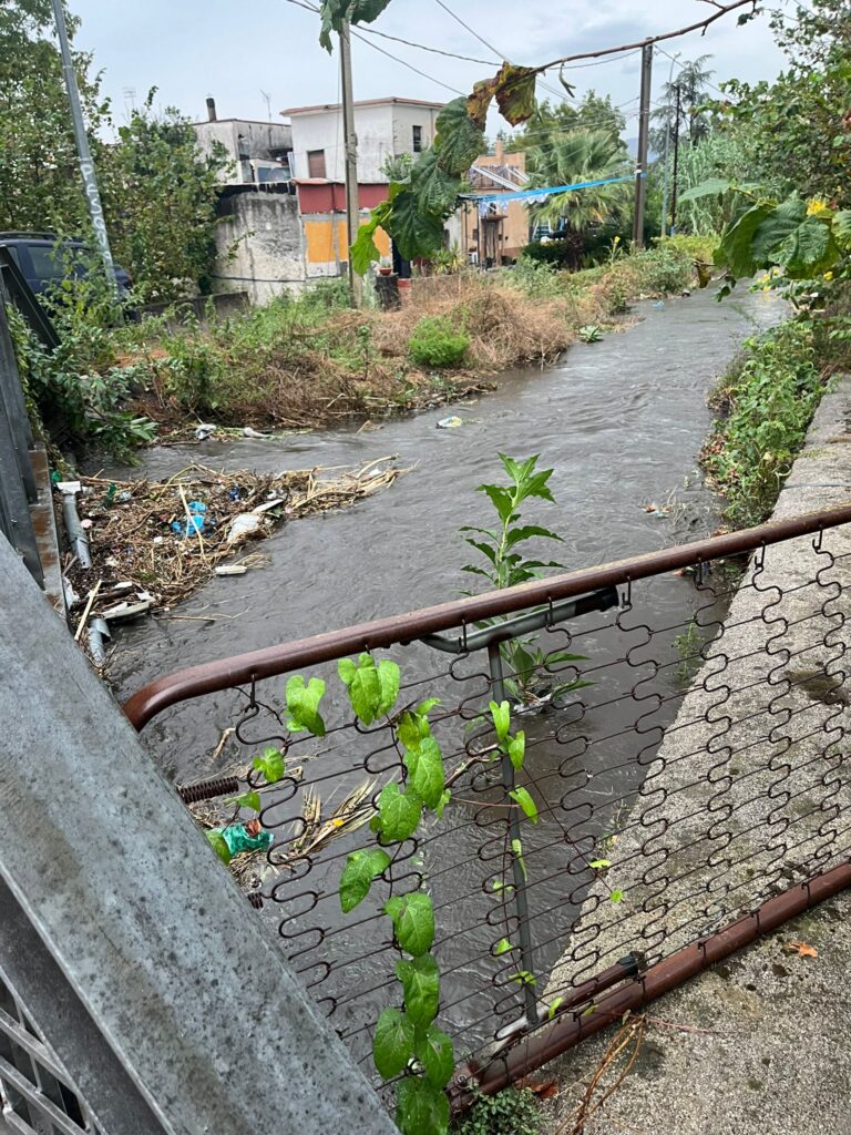 Campania in ginocchio per il primo nubifragio autunnale.