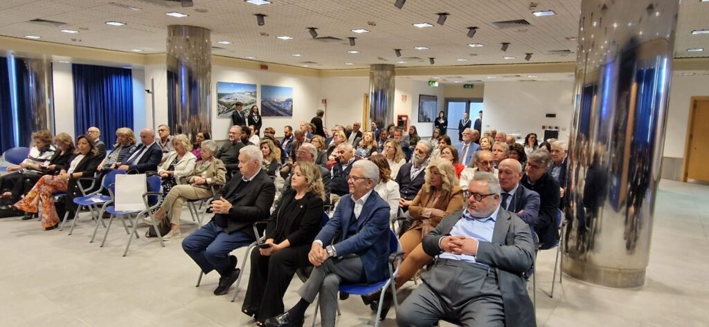 NOLA. Convegno su Coscienza ed Intelligenza Artificiale allInterporto Nolano: UnAnalisi dei temi chiave con il Prof. Federico Faggin