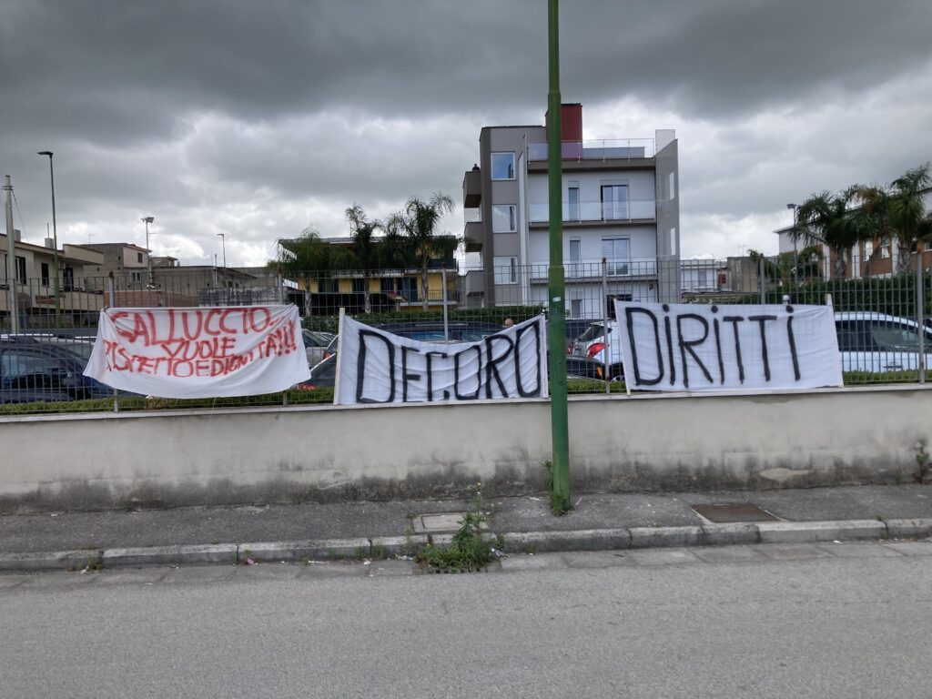 Manifestazione a Cimitile: Cittadini Protestano contro degrado e abbandono delle Zone di Galluccio e I.A.C.P.