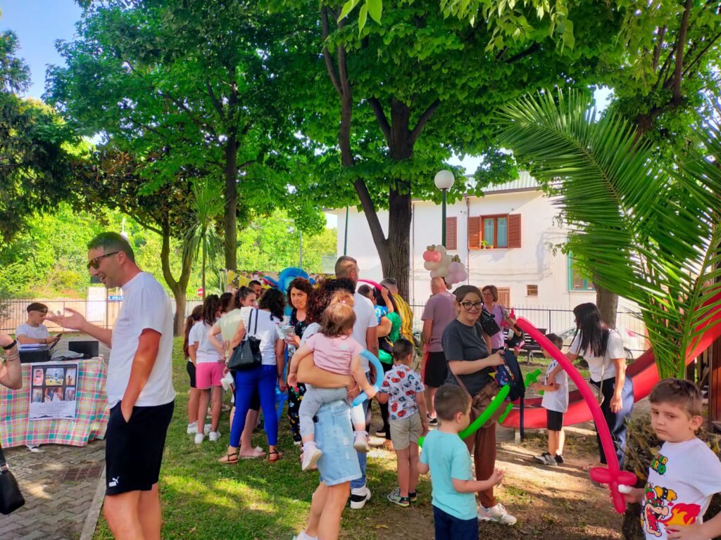 Sperone  Successo per Bimbi in villa