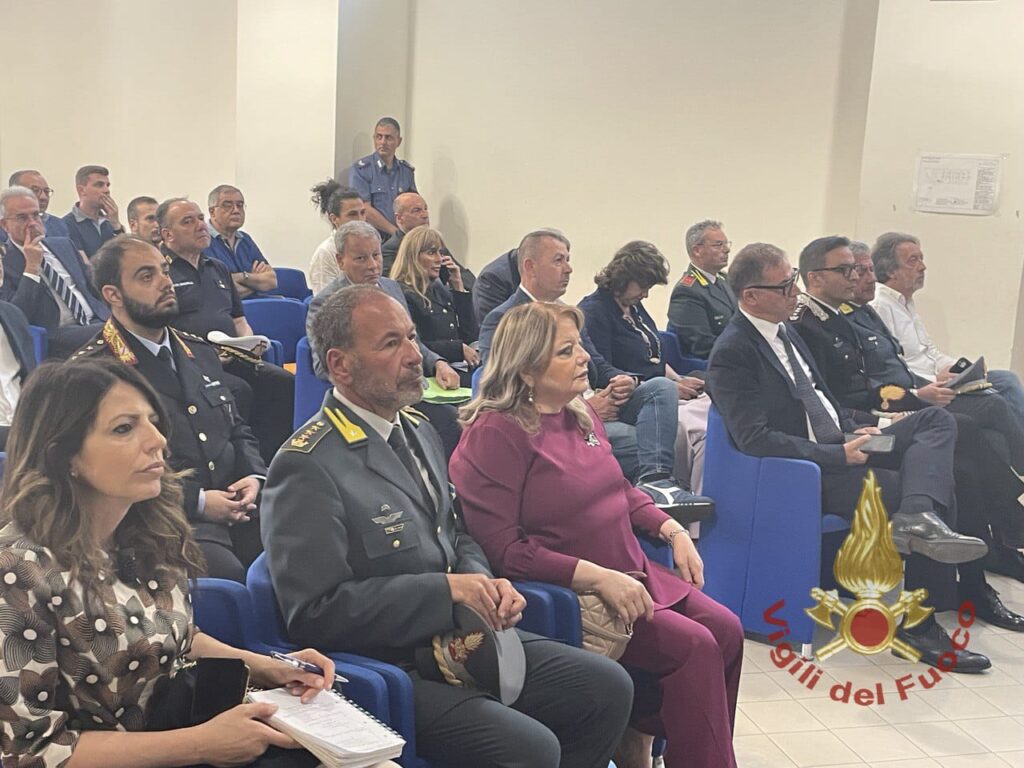 Incontro sulla Prevenzione e Contrasto agli Incendi Boschivi organizzato dalla Prefettura di Avellino