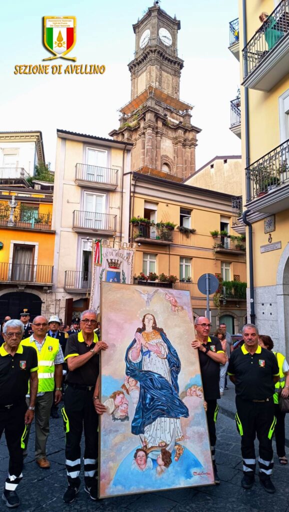 Ad Avellino celebrato il Tradizionale Rito dellAlzata del Pannetto