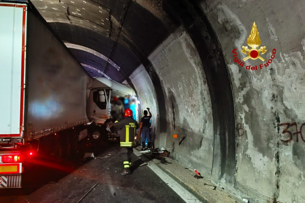 Nel tragico incidente di ieri sullA16 a perdere la vita è Giovanni Fantato