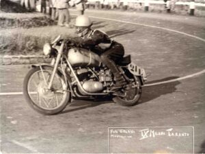 Acquerelli baianesi degli anni cinquanta: la gara motociclistica Milano   Taranto.