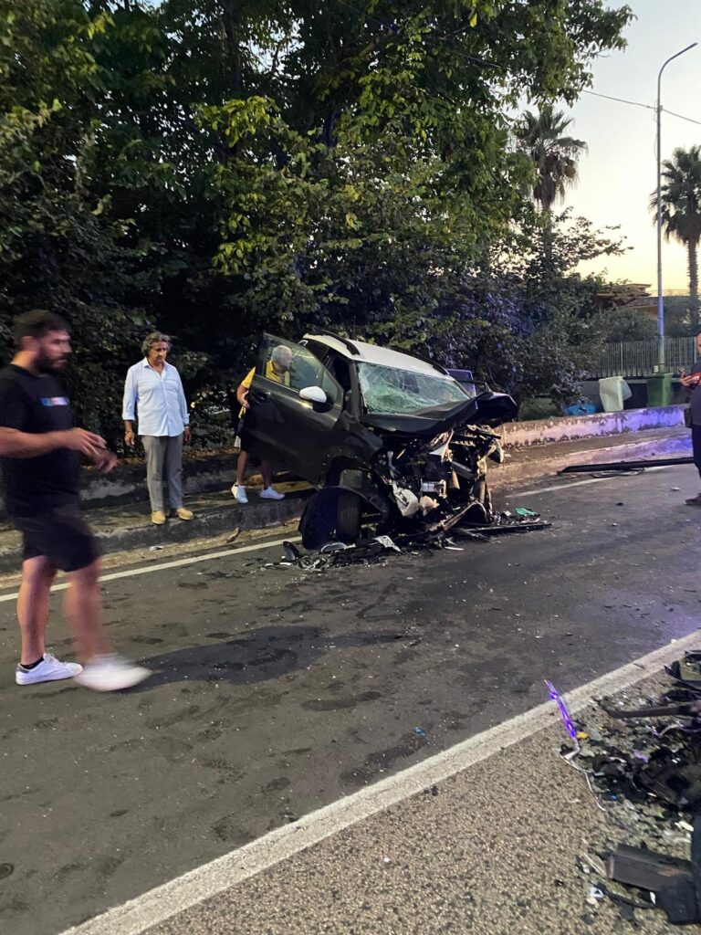 Tragico Incidente a Marzano di Nola. Serie le condizioni del minore coinvolto insieme alla famiglia. Foto