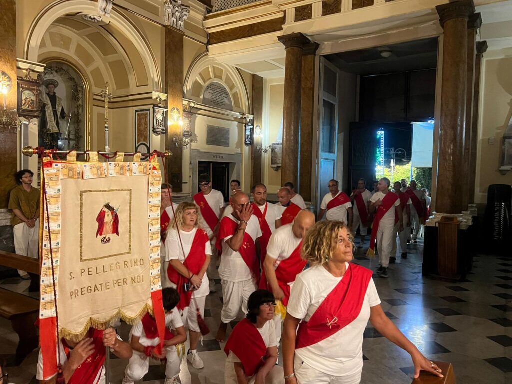 Mugnano del Cardinale. Don Giuseppe Autorino ringrazia i battenti e rinnova l’invito a mantenere viva la tradizione.