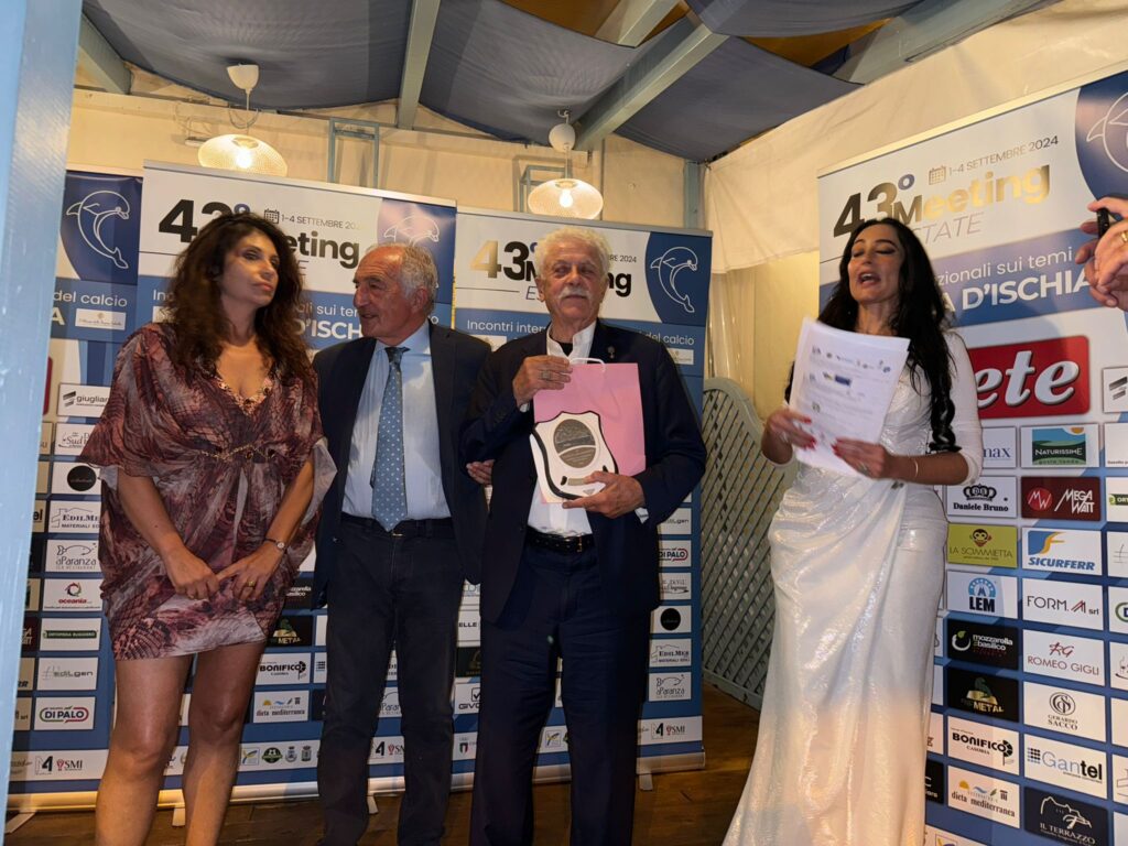 Meeting estate Ischia 2024: cerimonia di consegna del premio Aragonese Napoli e Campania nel mondo.