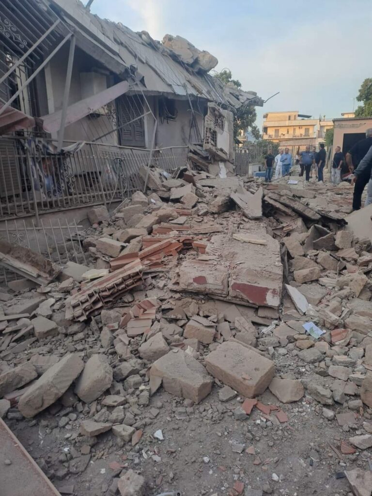 Saviano: Crolla una Palazzina in Via Tappia Furignano, probabile Fuga di Gas.