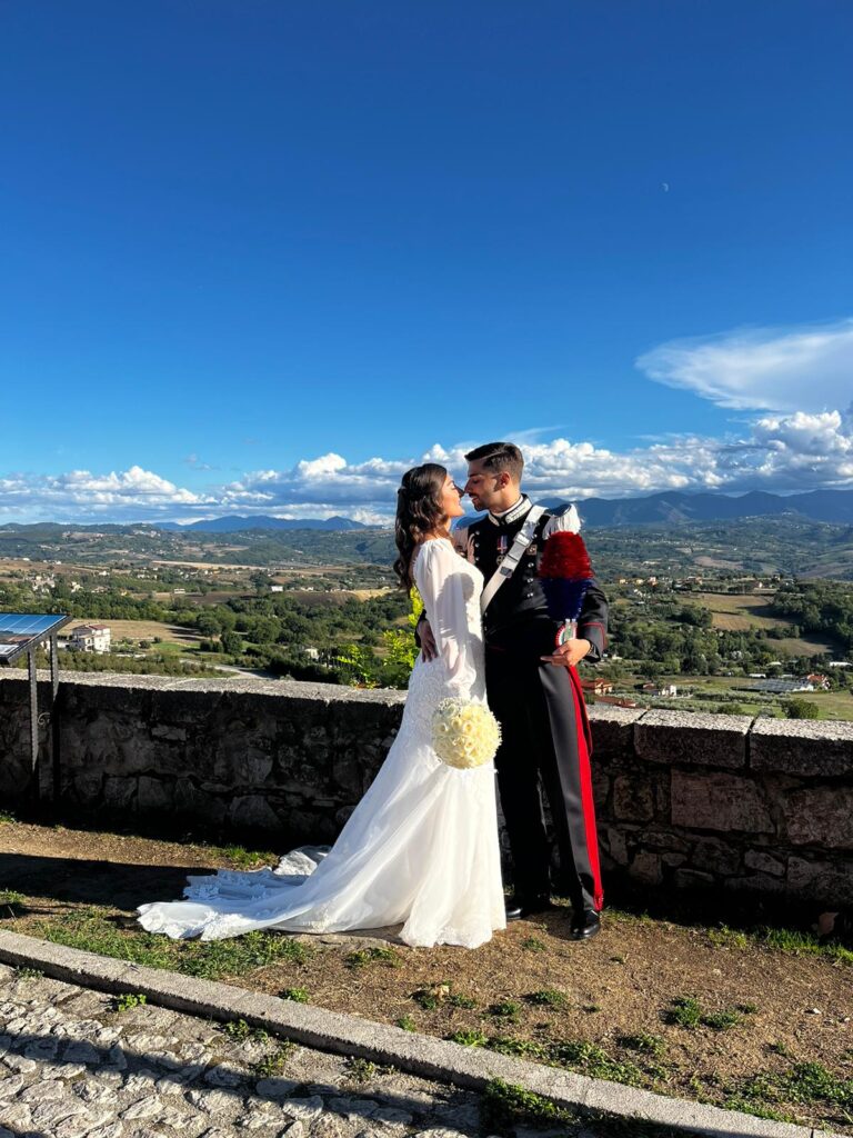 CAMPOSANO. Matrimonio in Arma: Carabinieri Deborah Silvestro e Danilo Sances Sposi