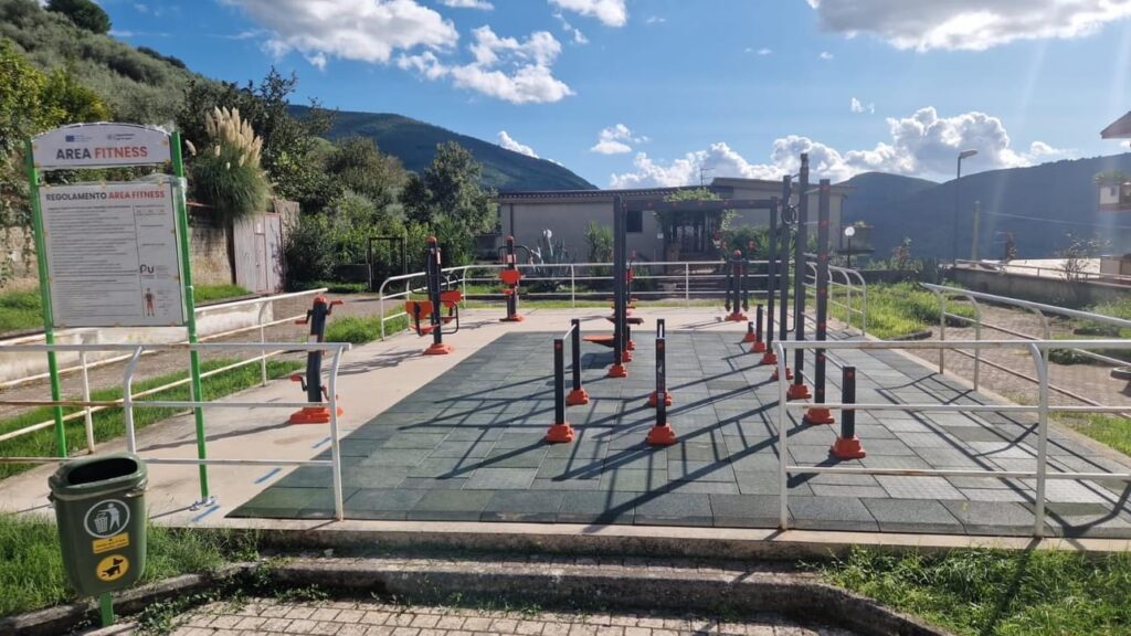 Il Comune di Quadrelle (AV) informa: Nuova area Fitness in Via Luigi Auricchio completata: uno spazio dedicato allo sport e allinclusione sociale