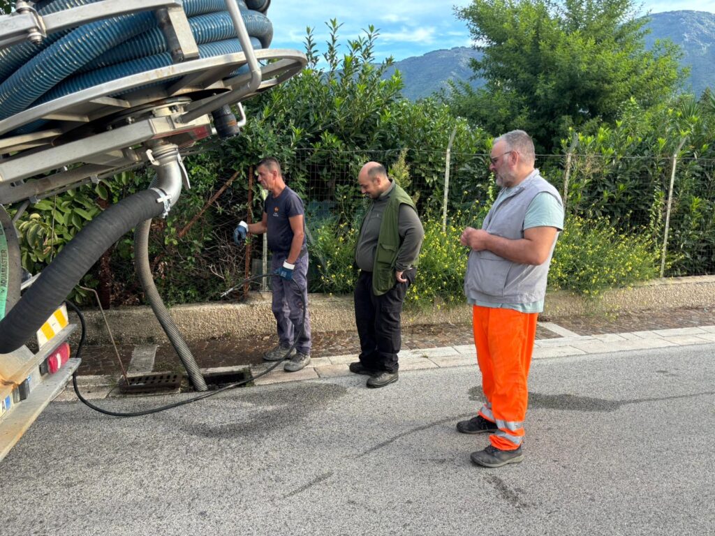 Avella: Al via i lavori di pulizia delle caditoie a cura della Cooperativa Ecovigilantes