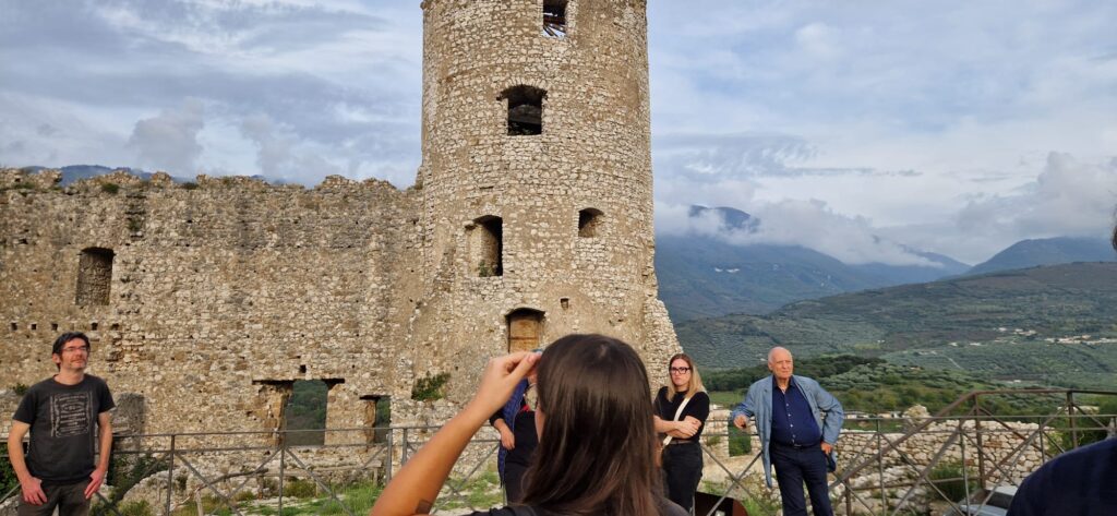 AVELLA: Si è tenuto il Seminario sul Castello tra Sicurezza e Conservazione, organizzato dallOrdine degli Ingegneri di Avellino. VIDEO