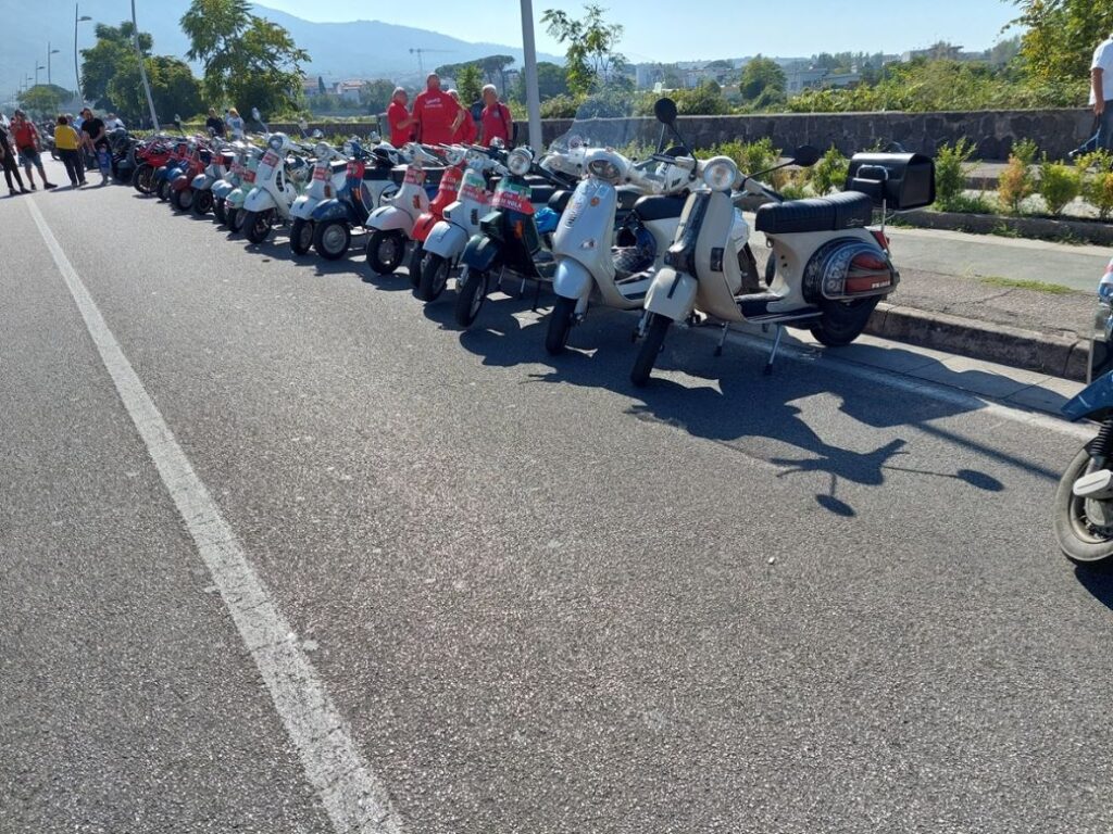 Pollena Trocchia (na): Raduno di Auto e Moto dEpoca e “Memorial Vincenzo Liguori” tornano per una giornata di passione e memoria