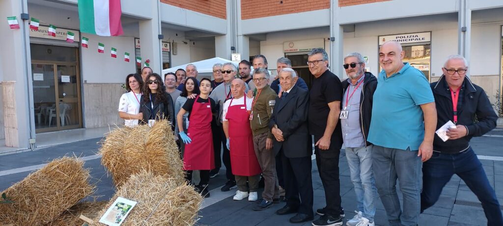 Grande successo per la giornata dedicata alla Feijoa, il frutto esotico diventato specialità locale. VIDEO