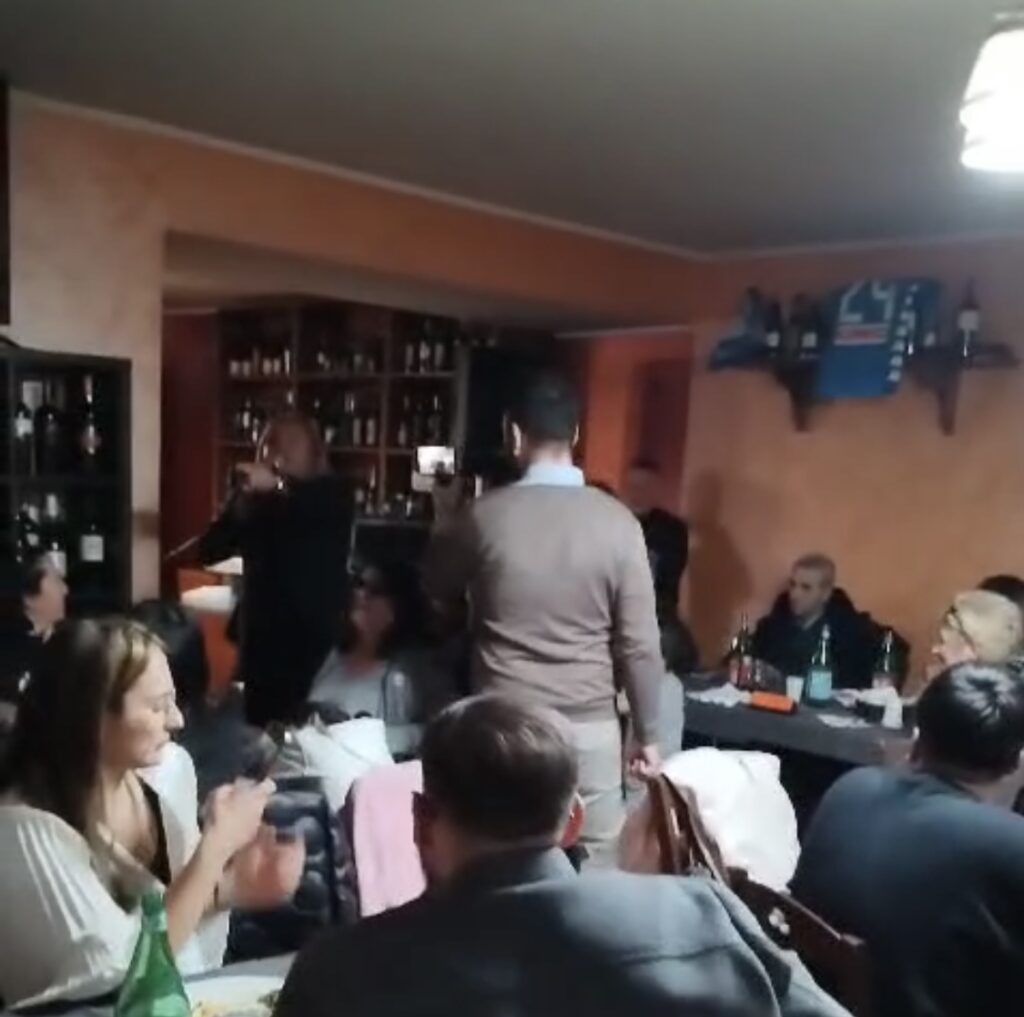 AVELLA. Grande successo per il pranzo spettacolo alla Cantina De Guagliun