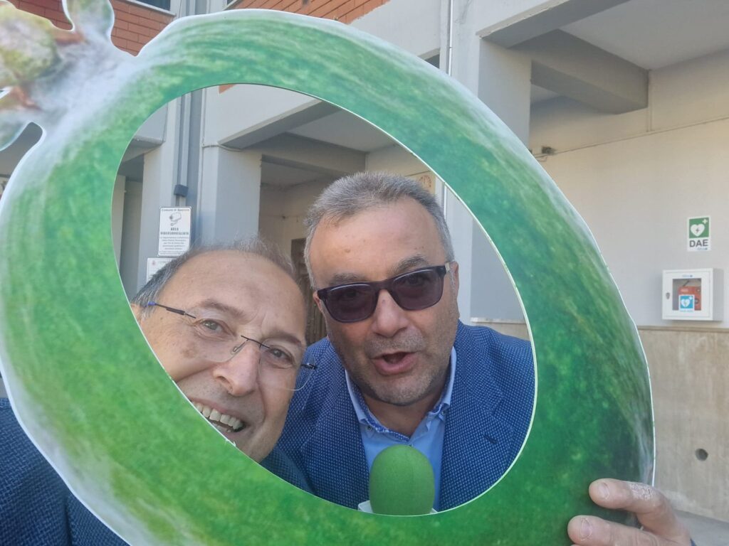 Grande successo per la giornata dedicata alla Feijoa, il frutto esotico diventato specialità locale. VIDEO