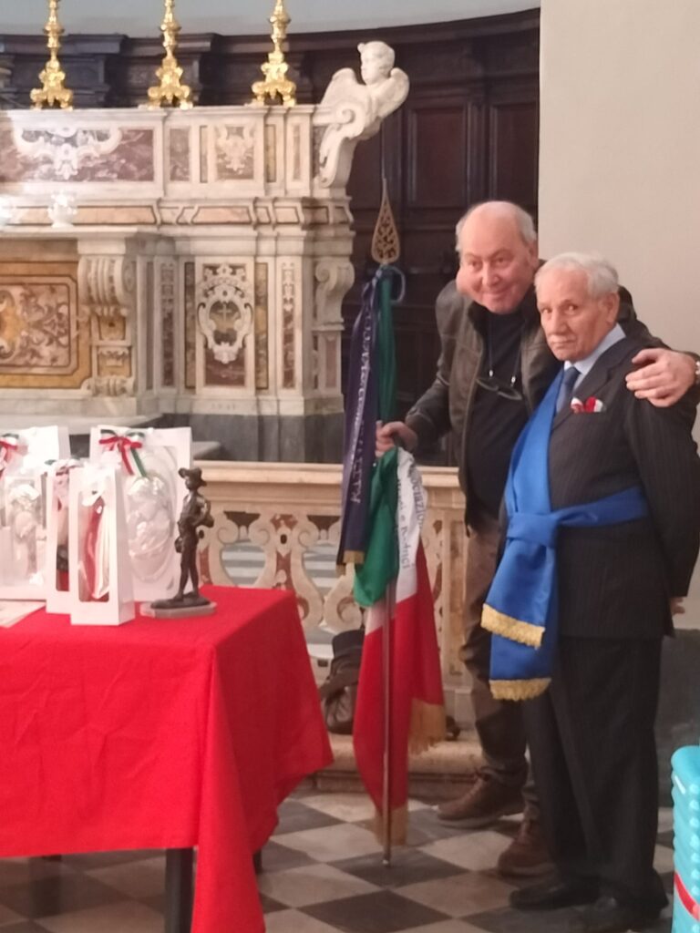 Avella celebra il 4 Novembre: Omaggio ai Caduti e alle Forze Armate. Video