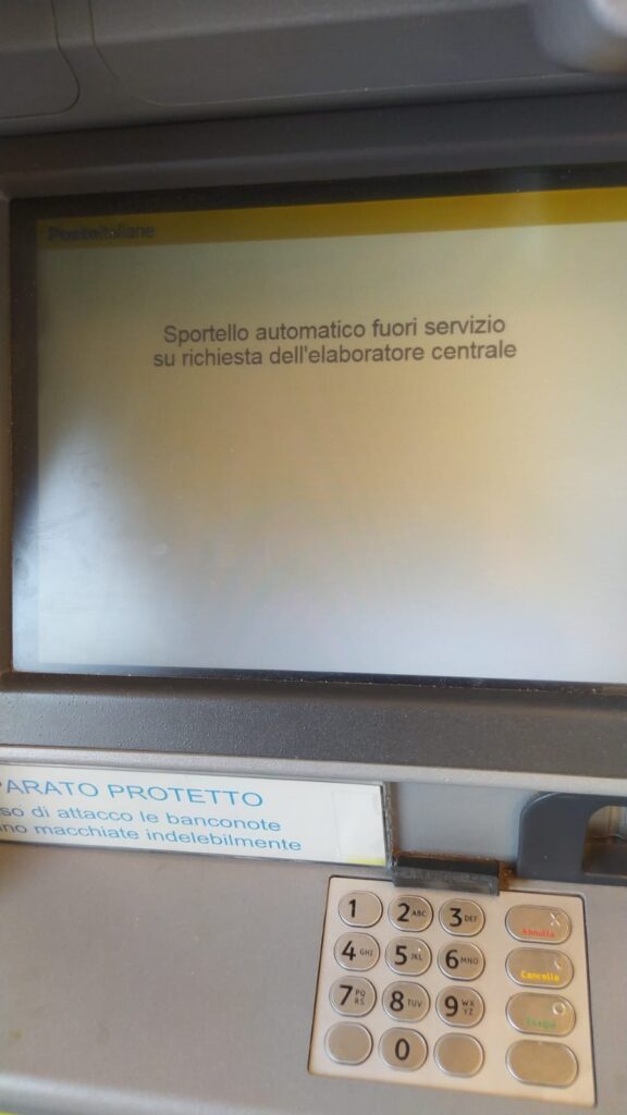 Sperone: Salvatore Alaia denuncia ancora il disservizio del Postamat “Fuori Servizio”