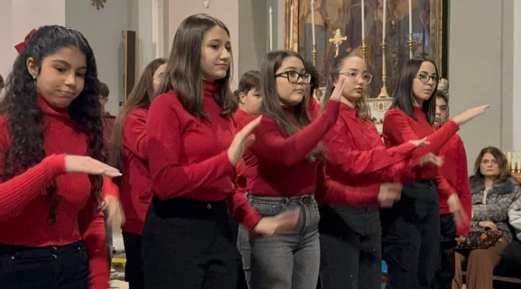 “Un posto chiamato Natale”: successo e unanimi consensi per i concerti natalizi eseguiti dagli alunni dell’I.C. “Mons.P.Guerriero di Avella.