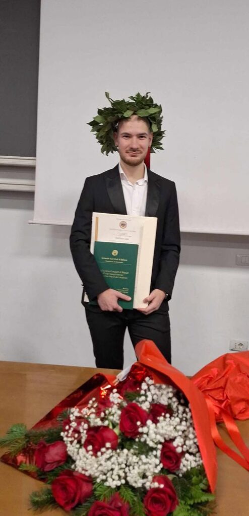 100 DI QUESTI GIORNI. Avella, Michele Del Mastro: una laurea in Informatica che apre le porte al futuro