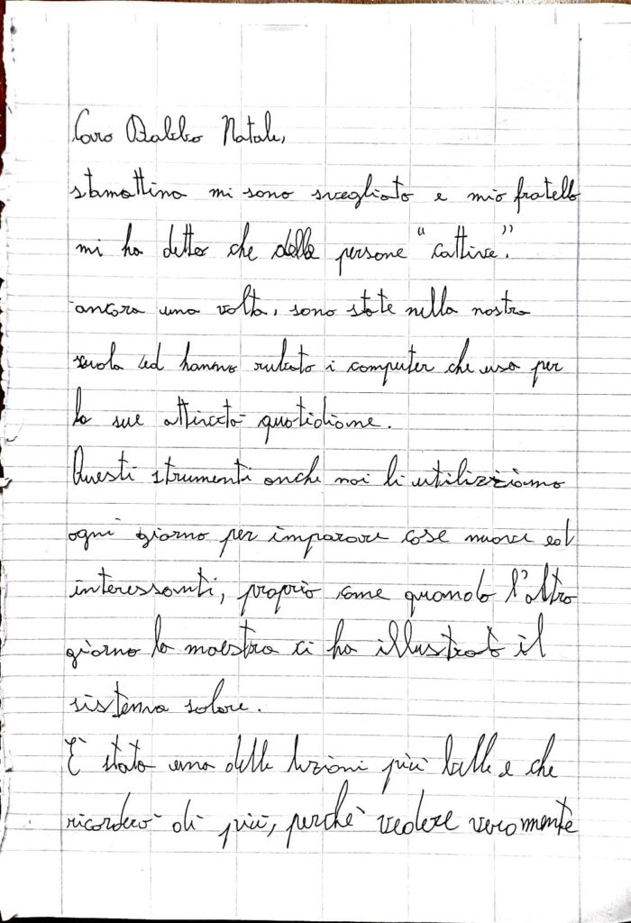 AVELLA. Il furto alla scuola media: la voce dei bambini attraverso una lettera a Babbo Natale