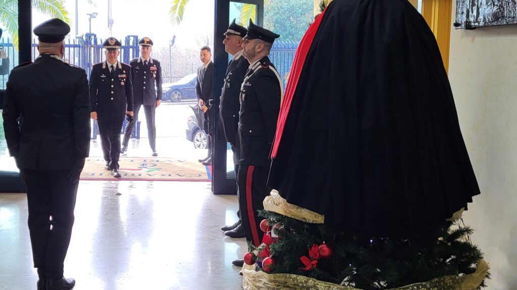 Il Comandante della Legione Carabinieri Campania, Generale di Divisione Canio Giuseppe La Gala, in visita ad Avellino