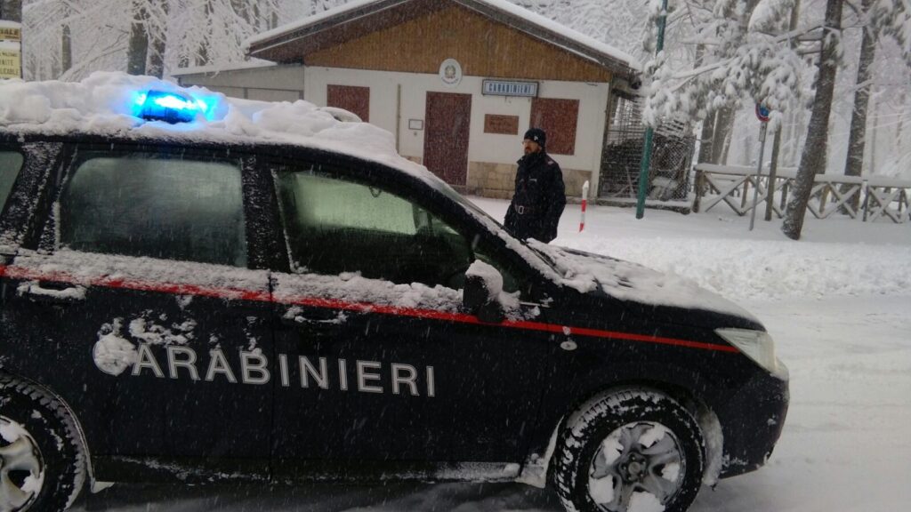 Emergenza maltempo in Irpinia: Carabinieri in azione per garantire assistenza e sicurezza