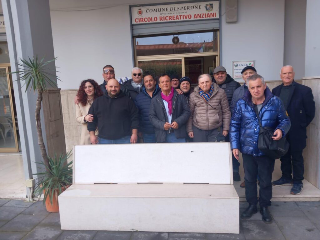 SPERONE. Iniziativa del Comitato Civico “È( A) Vitiamolo”: Sostegno ai Pendolari e Lotta per il Ripristino della Tratta Baiano Napoli