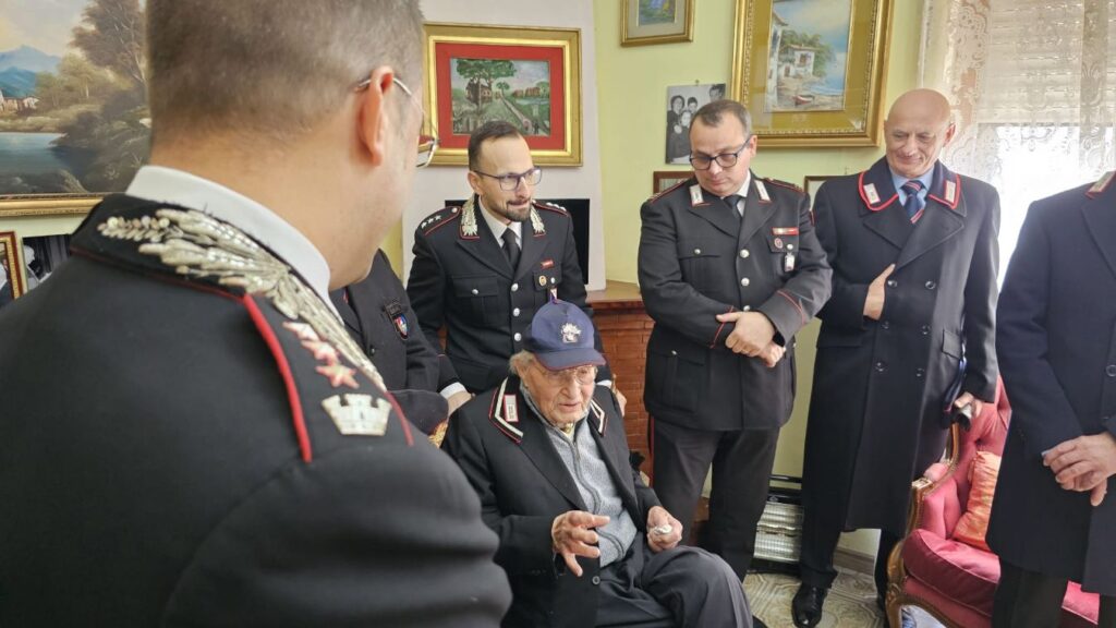 Montemiletto (AV)   101 Candeline per il Carabiniere Pietro Sordillo: gli auguri del Comandante Generale dell’Arma