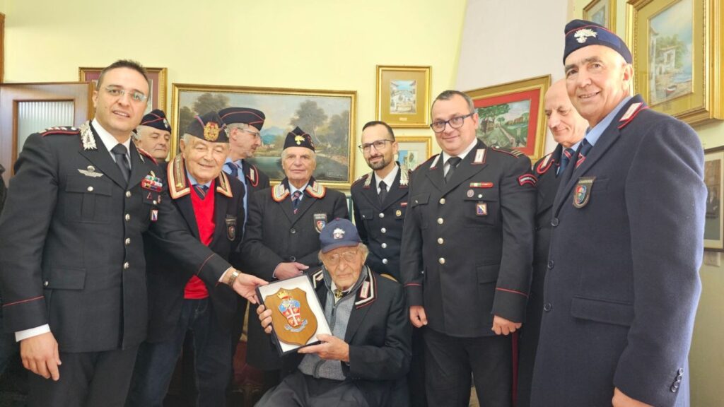 Montemiletto (AV)   101 Candeline per il Carabiniere Pietro Sordillo: gli auguri del Comandante Generale dell’Arma